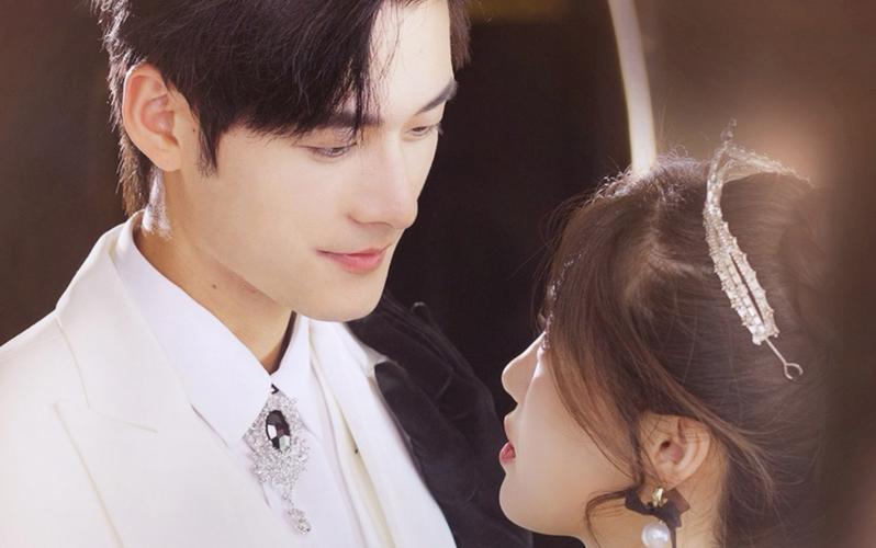 觉醒后，我成了霸总白月光 第31-60集